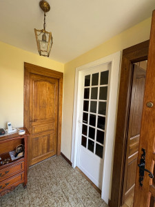 Photo de galerie - Rénovation couloir : murs et plafond / boiseries portes
