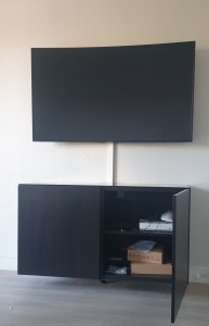 Photo de galerie - Fixé télé aux murs et meuble télé 