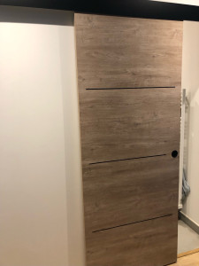 Photo de galerie - Pose porte coulissante 