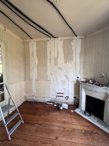 Photo de galerie - Encastrement prises et interrupteur pour bureau 