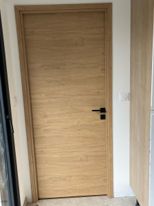 Photo de galerie - Poser porte