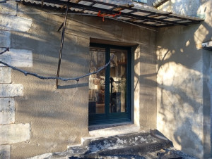 Photo de galerie - Sous couche couleur gris pour l'étanchéité de la maison