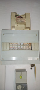 Photo de galerie - Tableau électrique AVANT le Changement 