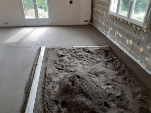 Photo de galerie - Réalisation d'une chape 