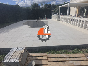 Photo de galerie - Création d'une piscine ➕️  carrelage 