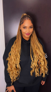 Photo de galerie - Fulanis french curls braids et makeup 