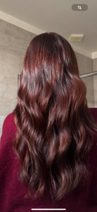 Photo de galerie - Wavy avec coloration cherry ?