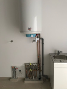 Photo de galerie - La pose d’un chauffe eau électrique 