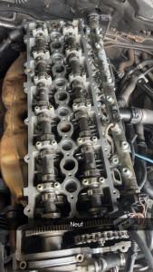 Photo de galerie - Remplacement des 6 injecteurs et du cache culbuteur BMW 530D