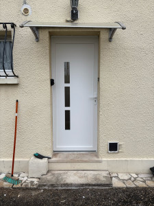 Photo de galerie - Pose de porte d’entrée 