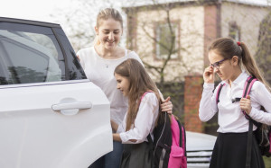 Photo de galerie - Possibilité d’accompagner et récupérer les enfants à l’école avec mon véhicule en toute sécurité.