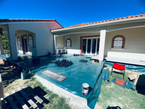 Photo de galerie - Pose carrelage sur plot 