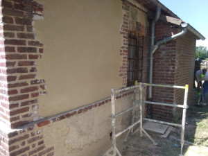 Photo de galerie - R2NOVATION JOINT ET ENDUIT CHAUX