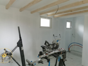 Photo de galerie - Pose placo mezzanine et peinture, menuiserie, plomberie en rénovation 