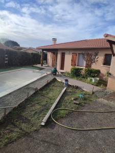 Photo de galerie - Allé en béton désactivé 
