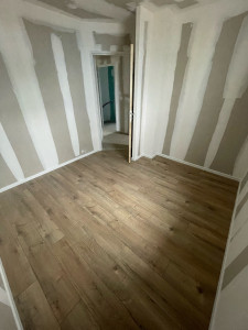 Photo de galerie - Pose de parquet flottant 