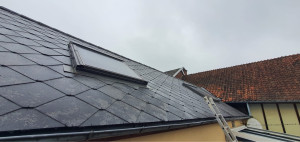 Photo de galerie - Décapage toiture après +traitement anti-mousse hydrofuge (dalep2100)