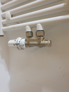 Photo de galerie - Remplacement tête de radiateur 