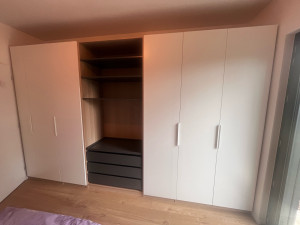 Photo de galerie - Pose d’un dressing 