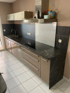 Photo de galerie - Remplacement plan de travail et crédence cuisine 