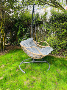 Photo de galerie - Cloche fauteuil  jardin