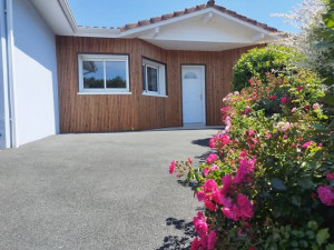 Photo de galerie - Bricolage et multi services