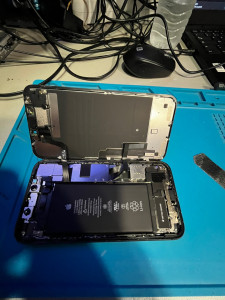 Photo de galerie - Changement d’écran iPhone 