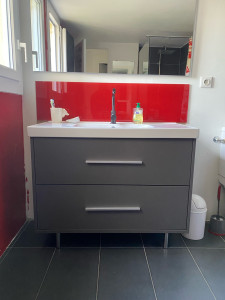 Photo de galerie - Montage du meuble simple vasque + Robinet + fixation + installation et raccordement Sanitaire 