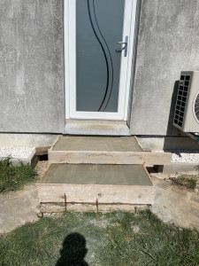 Photo de galerie - Coffrage pour 2 marche  