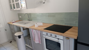 Photo de galerie - Montage de cuisine avec ca credence en zellige 