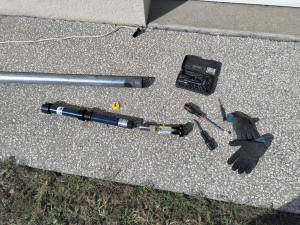 Photo de galerie - Réparation d'un moteur de volet roulant : remplacement du condensateur 