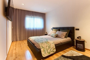 Photo de galerie - Mise en place de la chambre avant l’arrivée des voyageurs 