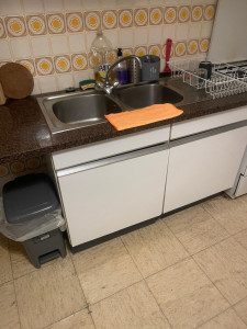 Photo de galerie - Dégraissage des surfaces cuisine