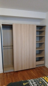 Photo de galerie - Dressing avec porte coulissante Ikea 