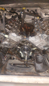 Photo de galerie - Jeep cherokee 4.7 v8 remplacement des culasses