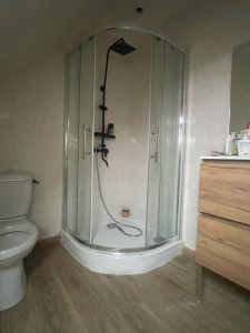Photo de galerie - Rénovation Salle de bain, pose receveur et cabine de douche 