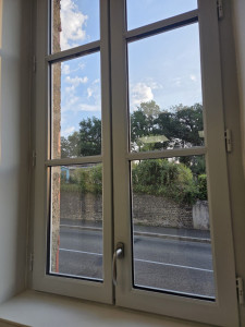 Photo de galerie - Nettoyeur de vitres