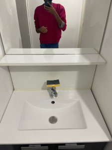 Photo de galerie - Nettoyage salle de bain pour déménagement 
