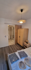 Photo de galerie - Pose de meubles, porte coulissante...