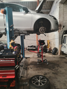 Photo de galerie - Réparation voiture