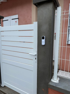 Photo de galerie - Mise en place sonnette/caméra