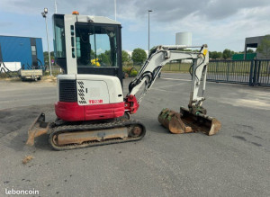 Photo de galerie - Mini pelle pour terassement