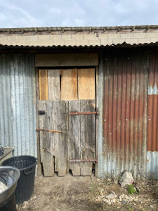 Photo de galerie - Fabrication de la porte de grange et assemblage ( AVANT )