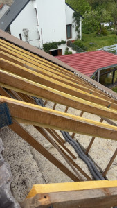 Photo de galerie - Mise à niveau d’une charpente qui a tordu 