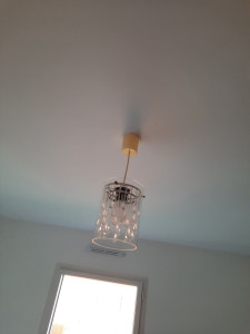 Photo de galerie - Pose du 2e lustre