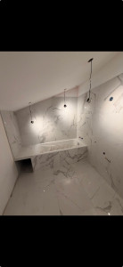Photo de galerie - Salle de bain , sol faïence et création des tabliers de baignoir