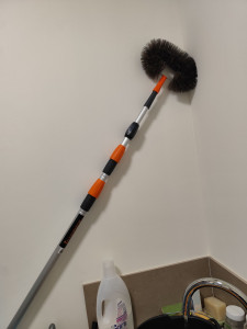 Photo de galerie - Vitre toile araignée 