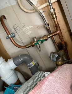 Photo de galerie - REMPLACEMENT DE VANNE SOUS EVIER