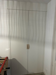 Photo de galerie - Création d’un placard avec porte et fileur 