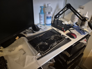 Photo de galerie - Changement écran & carte mère Macbook Pro